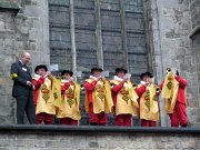 mons2012_24